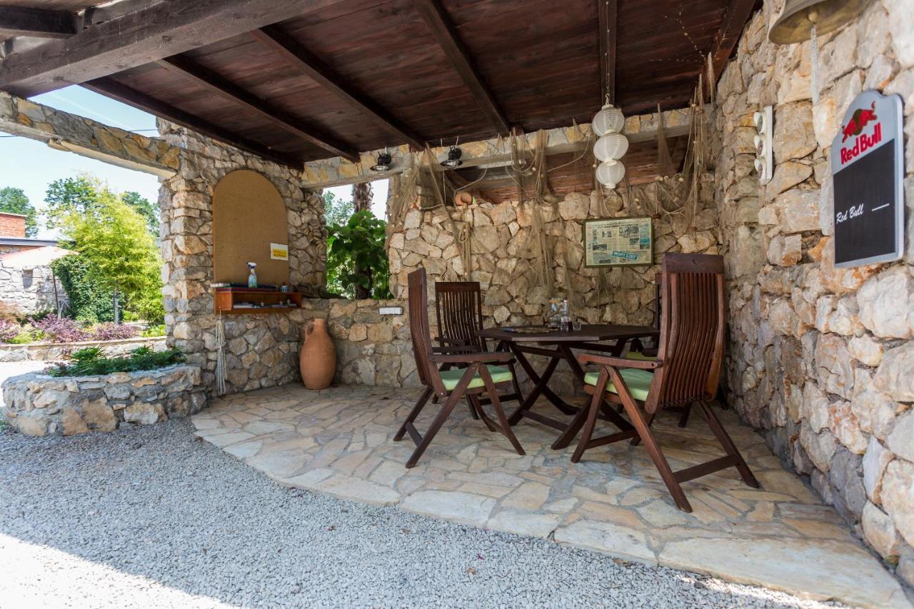 Molnar Resort Apartment Ljiljana Brzac Exteriör bild