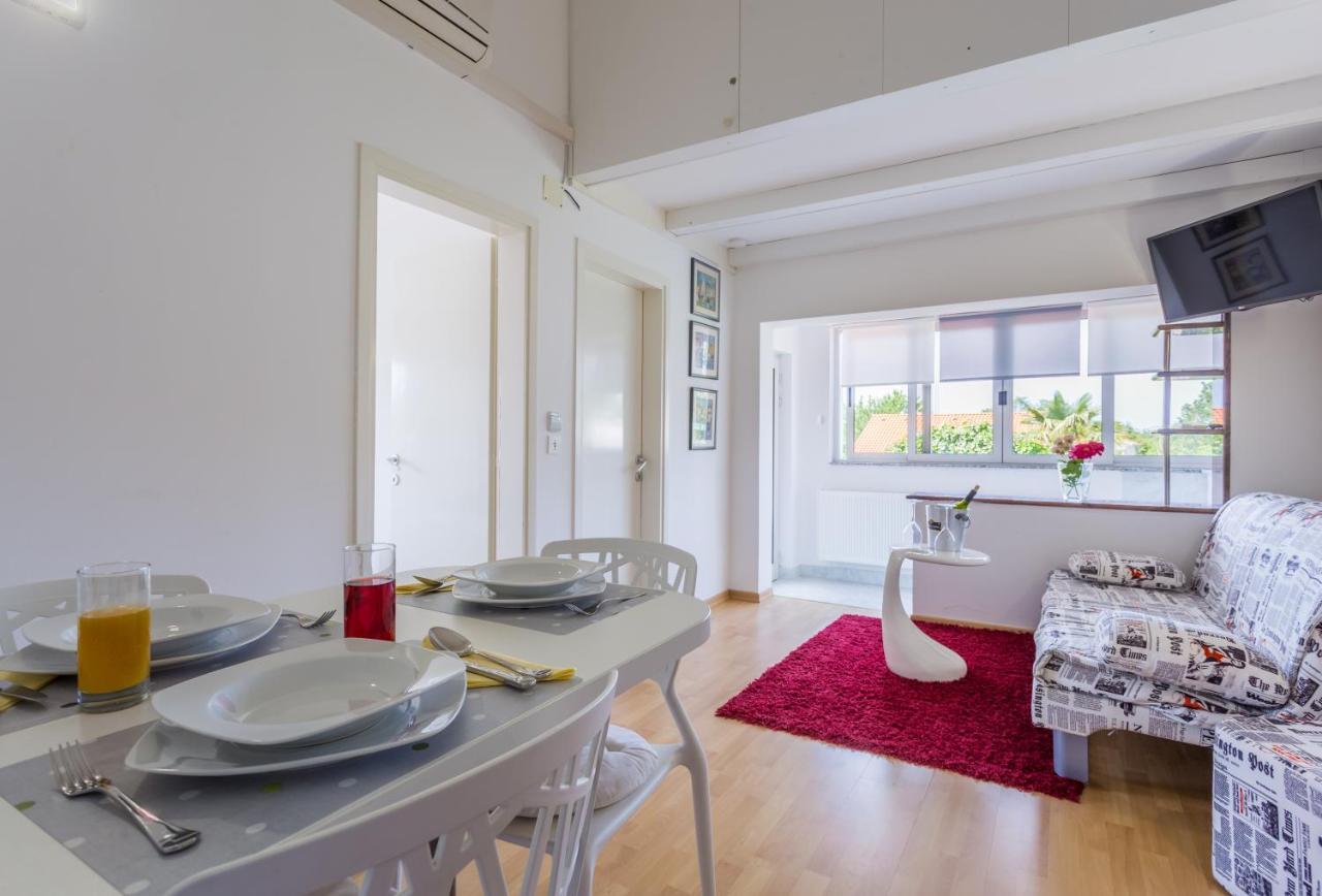Molnar Resort Apartment Ljiljana Brzac Exteriör bild