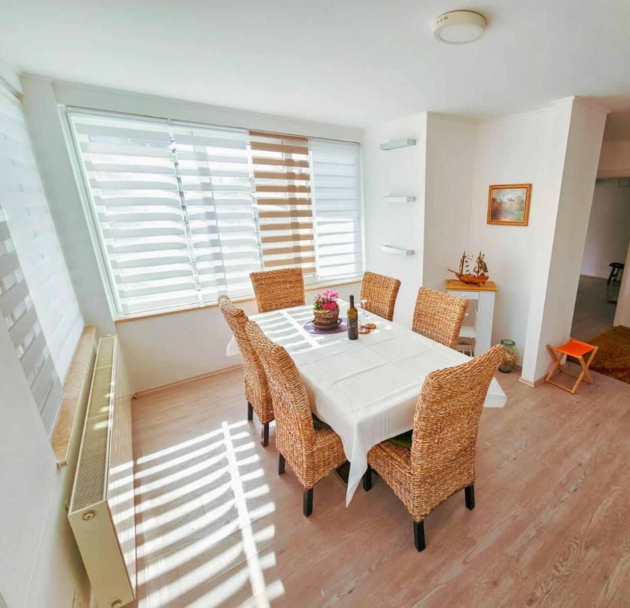Molnar Resort Apartment Ljiljana Brzac Exteriör bild